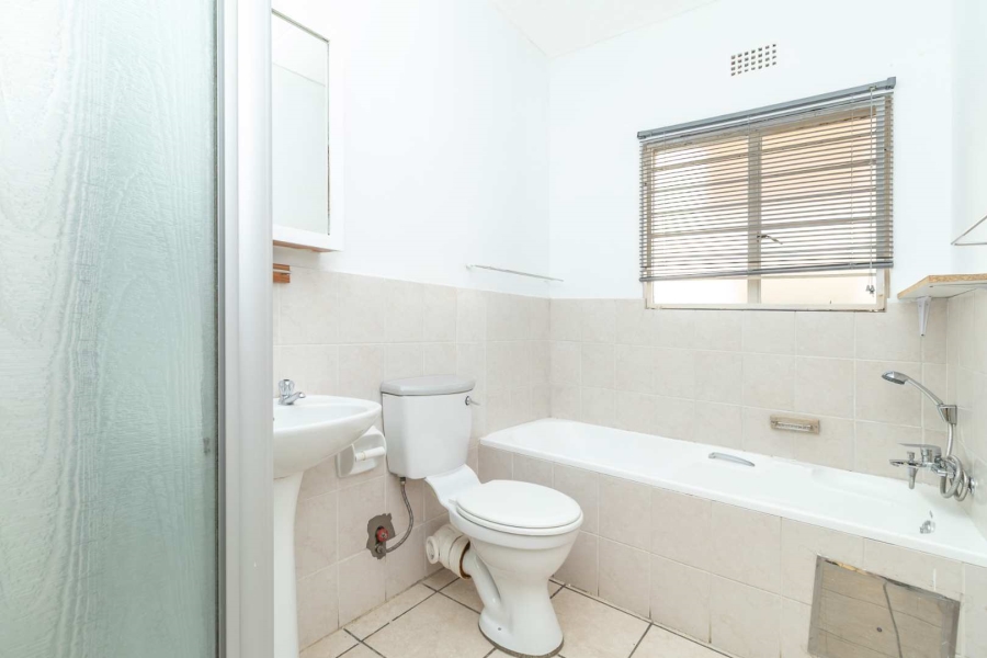 To Let 2 Bedroom Property for Rent in Wilgeheuwel Gauteng