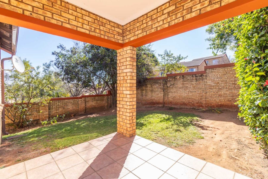 To Let 2 Bedroom Property for Rent in Wilgeheuwel Gauteng