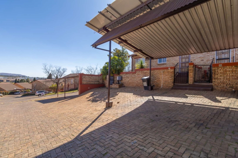 To Let 2 Bedroom Property for Rent in Wilgeheuwel Gauteng
