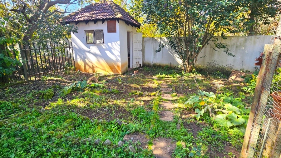 To Let 4 Bedroom Property for Rent in Bryanston Gauteng