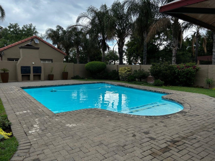 2 Bedroom Property for Sale in Eden Glen Gauteng