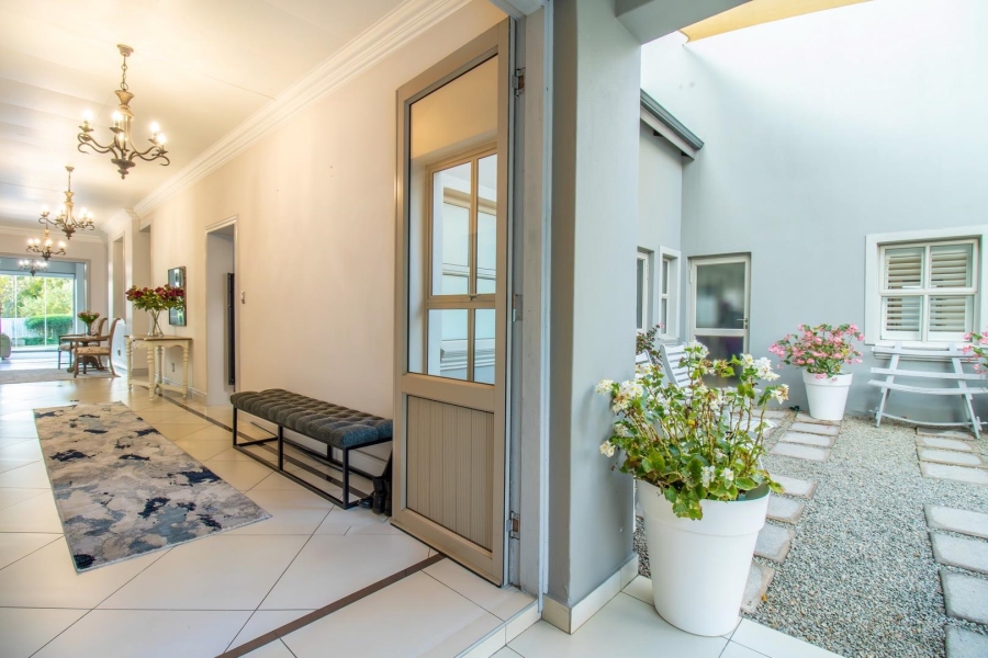 4 Bedroom Property for Sale in Waterfall Country Estate Gauteng