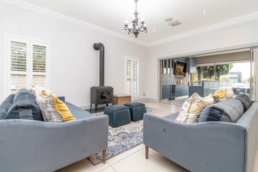 4 Bedroom Property for Sale in Waterfall Country Estate Gauteng