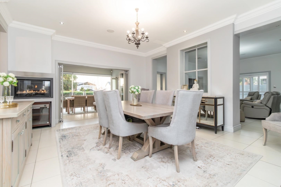 4 Bedroom Property for Sale in Waterfall Country Estate Gauteng