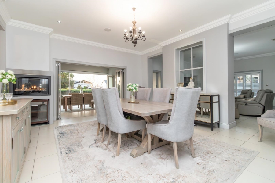 4 Bedroom Property for Sale in Waterfall Country Estate Gauteng
