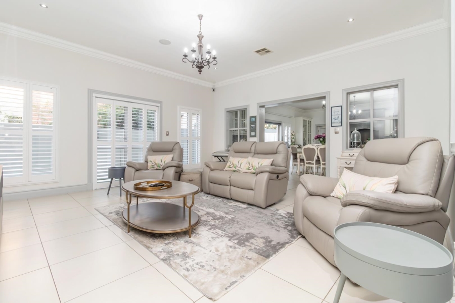 4 Bedroom Property for Sale in Waterfall Country Estate Gauteng
