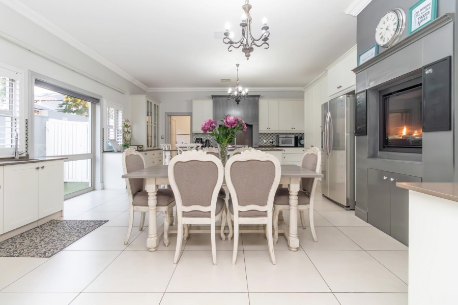 4 Bedroom Property for Sale in Waterfall Country Estate Gauteng