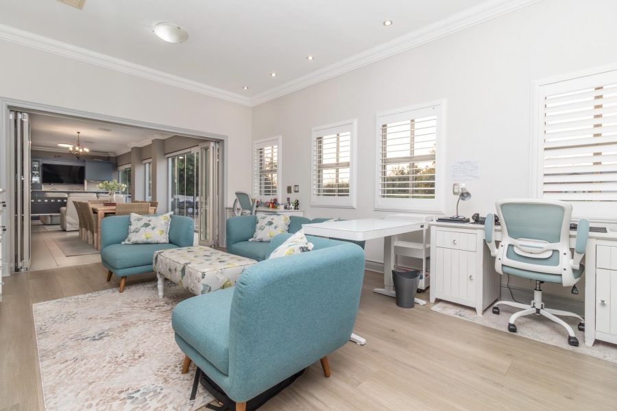 4 Bedroom Property for Sale in Waterfall Country Estate Gauteng