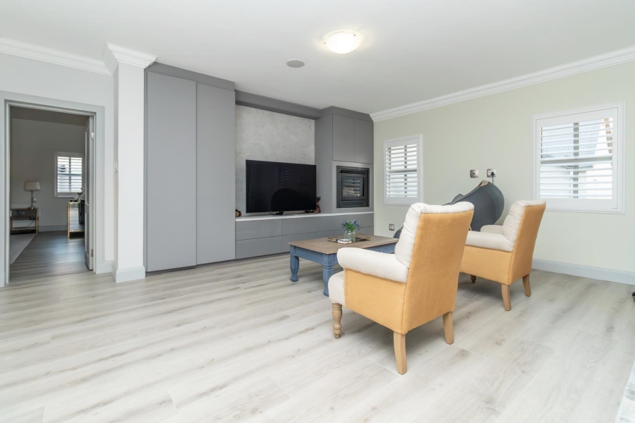 4 Bedroom Property for Sale in Waterfall Country Estate Gauteng
