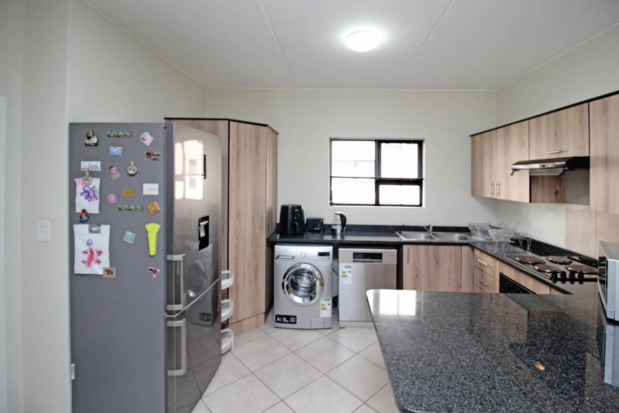 To Let 2 Bedroom Property for Rent in Brentwood Park Gauteng