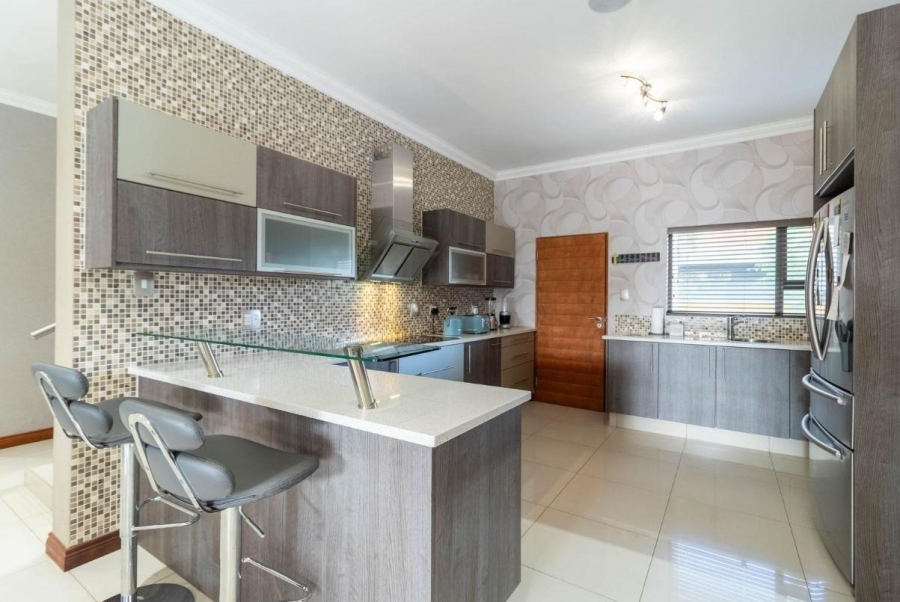 4 Bedroom Property for Sale in Eye of Africa Gauteng
