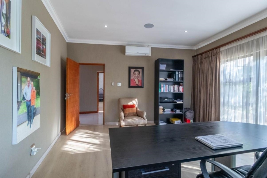 4 Bedroom Property for Sale in Eye of Africa Gauteng