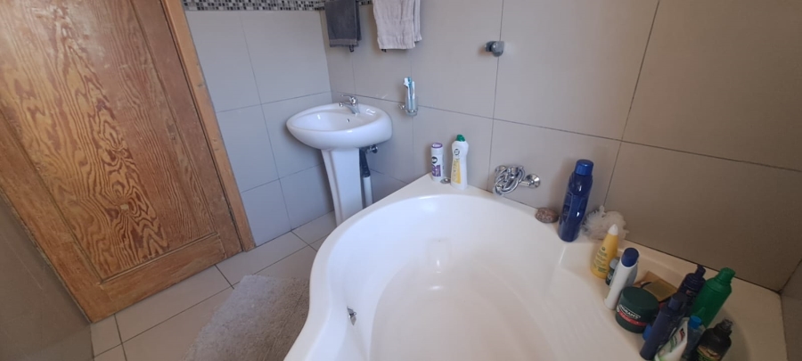 3 Bedroom Property for Sale in South Hills Gauteng