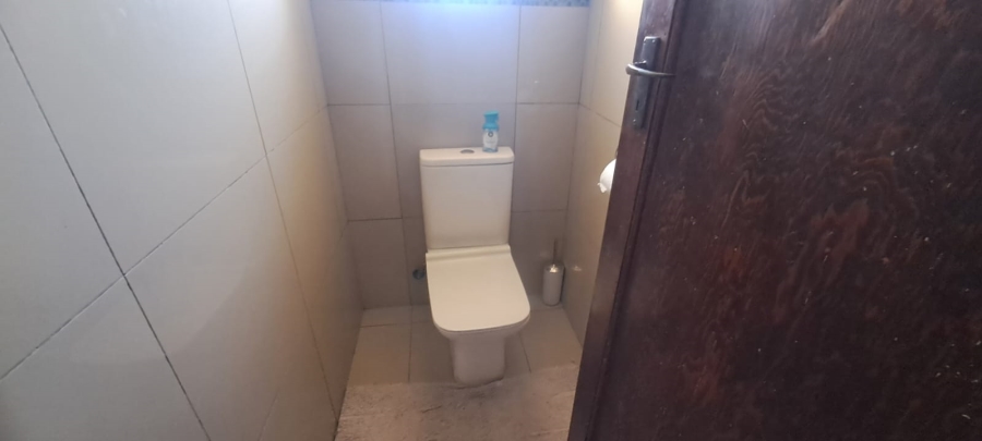 3 Bedroom Property for Sale in South Hills Gauteng