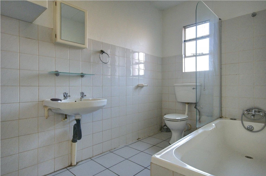 1 Bedroom Property for Sale in Meyersdal Gauteng