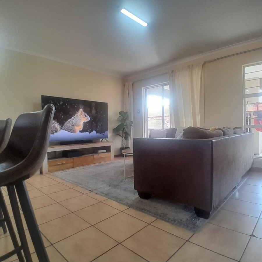 To Let 2 Bedroom Property for Rent in Van Dyk Park Gauteng