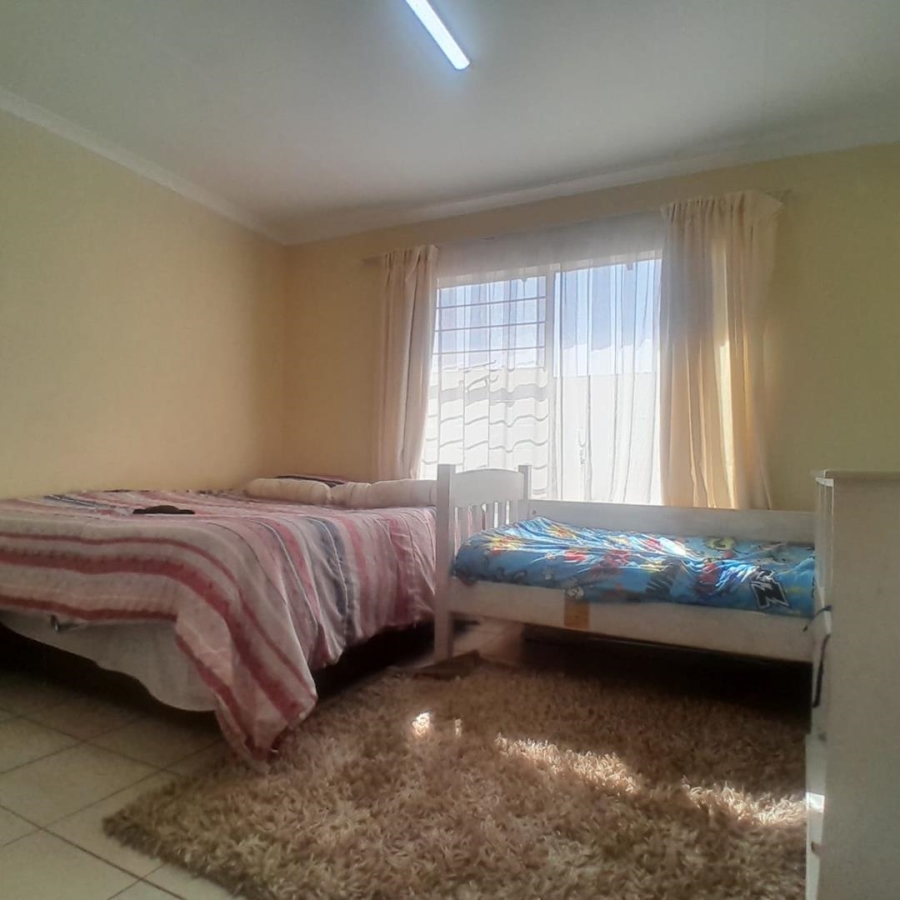 To Let 2 Bedroom Property for Rent in Van Dyk Park Gauteng