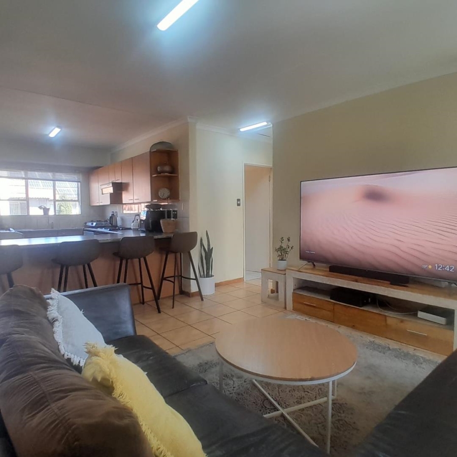 To Let 2 Bedroom Property for Rent in Van Dyk Park Gauteng