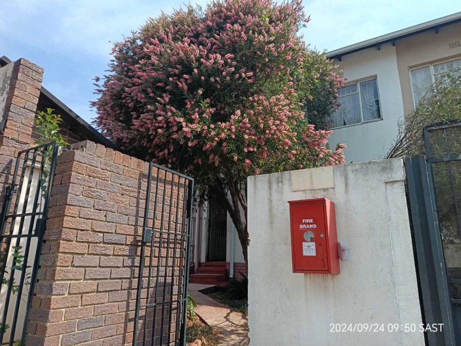 4 Bedroom Property for Sale in Vrededorp Gauteng