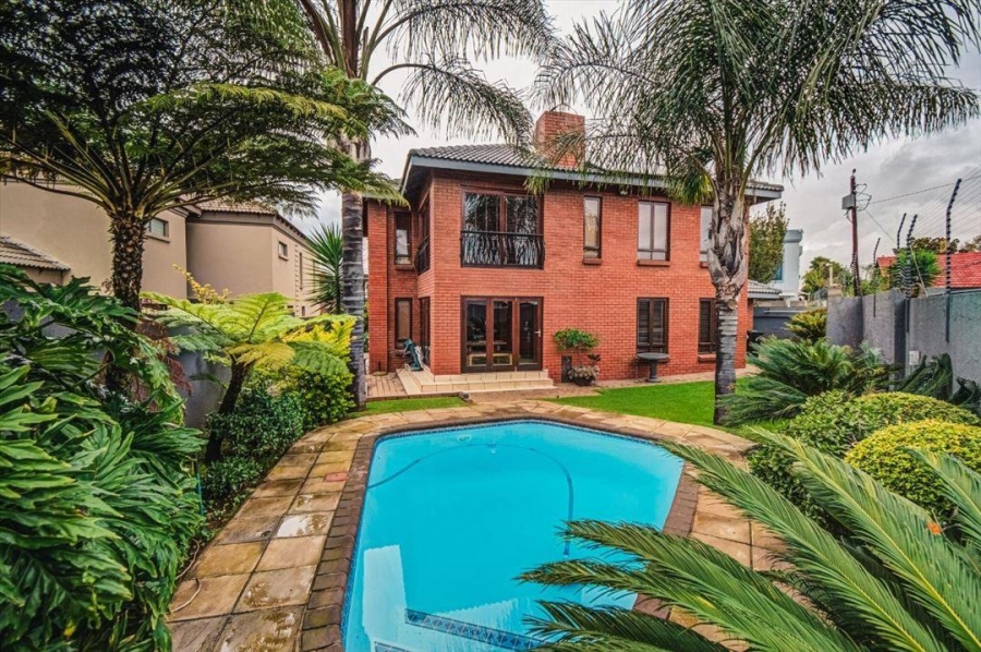 4 Bedroom Property for Sale in Van Riebeeck Park Gauteng