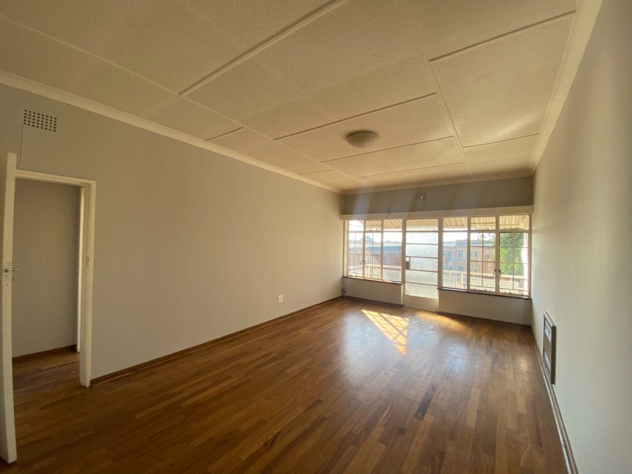 To Let 2 Bedroom Property for Rent in Monument Gauteng
