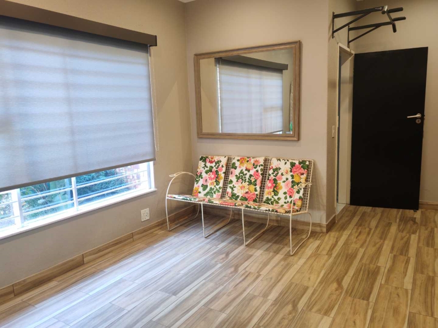 4 Bedroom Property for Sale in Glenvista Gauteng