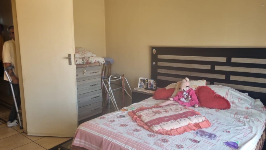 1 Bedroom Property for Sale in Turffontein Gauteng