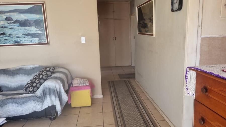1 Bedroom Property for Sale in Turffontein Gauteng