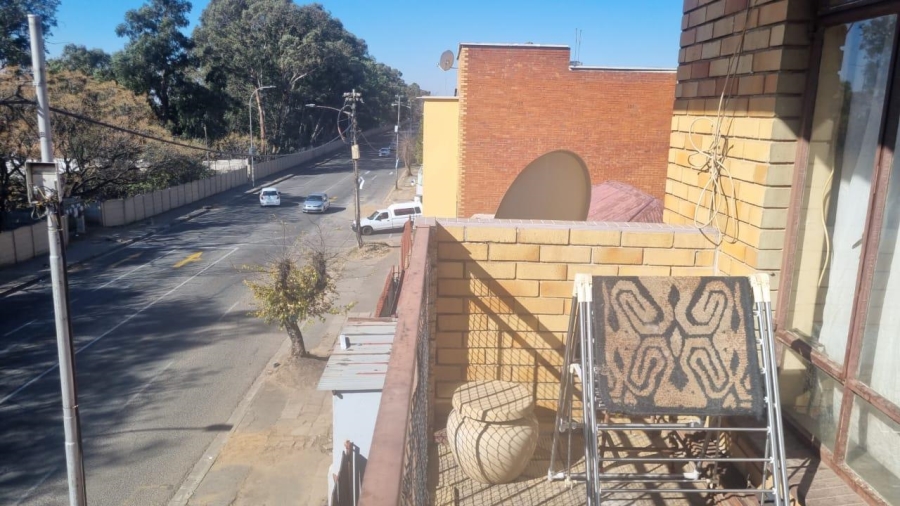 1 Bedroom Property for Sale in Turffontein Gauteng