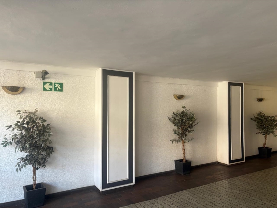 2 Bedroom Property for Sale in Sandown Gauteng