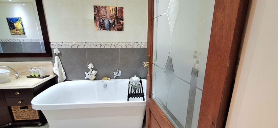 3 Bedroom Property for Sale in Raceview Gauteng