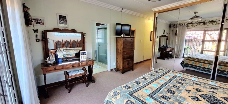 3 Bedroom Property for Sale in Raceview Gauteng