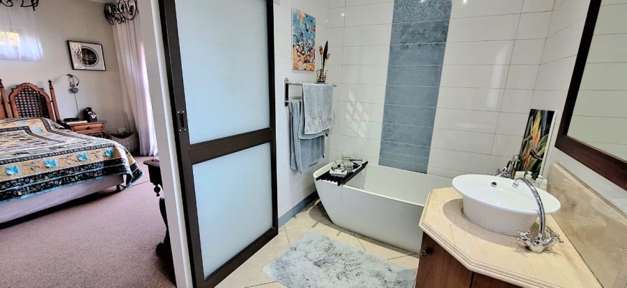 3 Bedroom Property for Sale in Raceview Gauteng