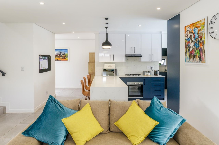 3 Bedroom Property for Sale in Linden Gauteng