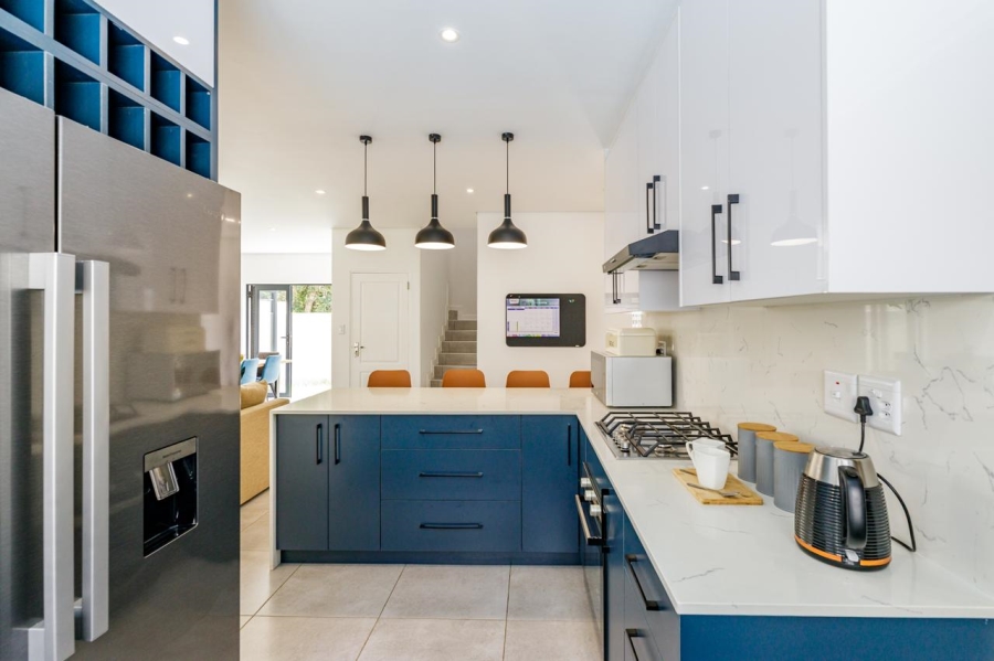 3 Bedroom Property for Sale in Linden Gauteng