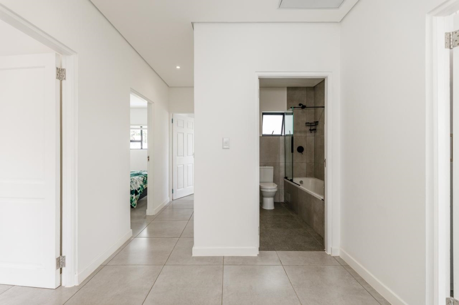 3 Bedroom Property for Sale in Linden Gauteng