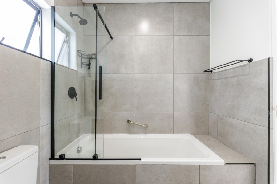 3 Bedroom Property for Sale in Linden Gauteng