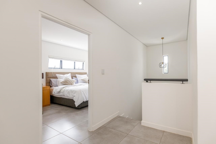 3 Bedroom Property for Sale in Linden Gauteng