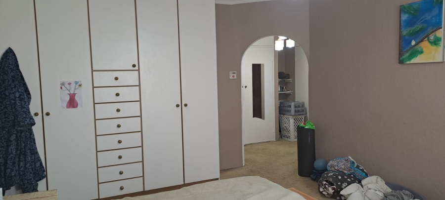 4 Bedroom Property for Sale in Brackendowns Gauteng