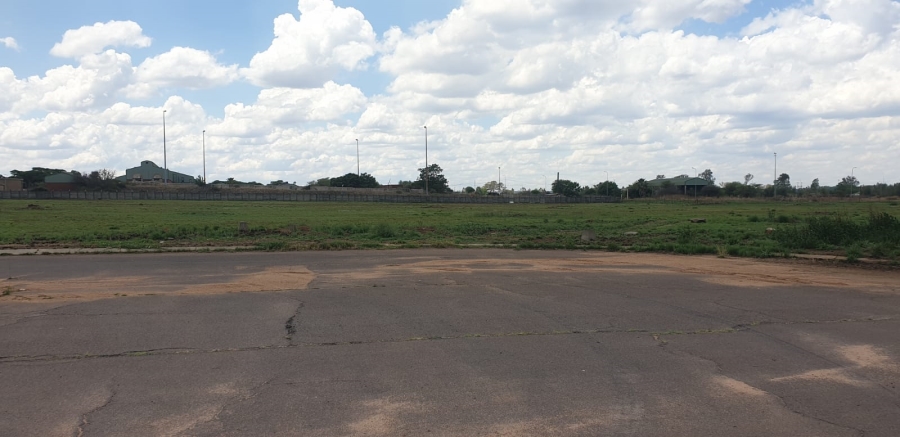 Commercial Property for Sale in Pyramid Gauteng