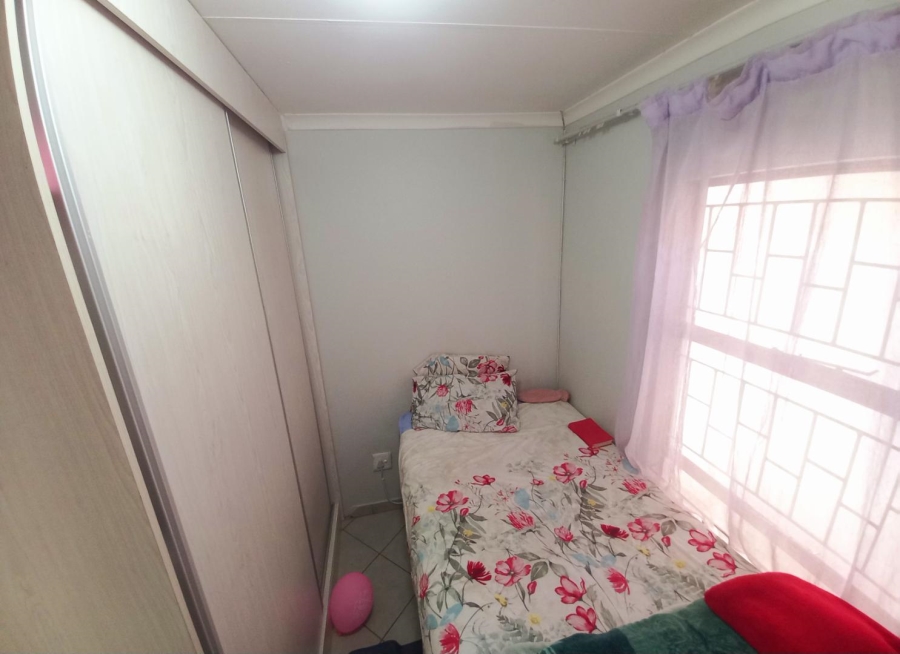 3 Bedroom Property for Sale in Lotus Gardens Gauteng