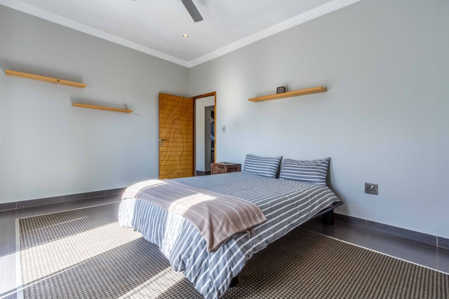 5 Bedroom Property for Sale in Silverwoods Country Estate Gauteng