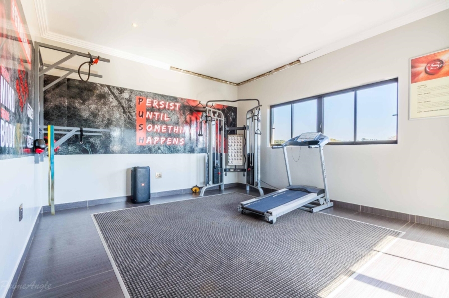 5 Bedroom Property for Sale in Silverwoods Country Estate Gauteng