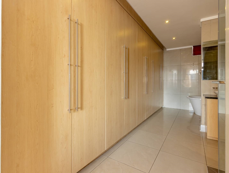 To Let 3 Bedroom Property for Rent in Morningside Gauteng