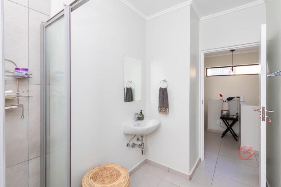3 Bedroom Property for Sale in Broadacres Gauteng