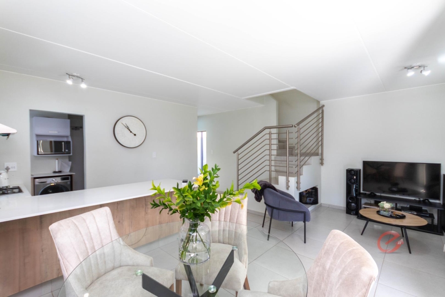 3 Bedroom Property for Sale in Broadacres Gauteng