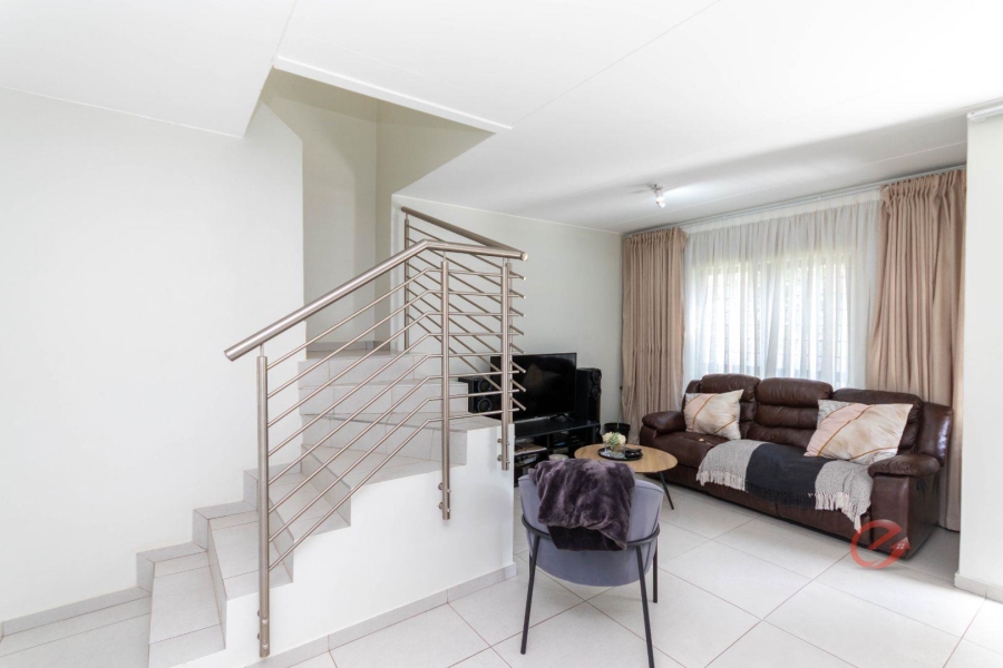 3 Bedroom Property for Sale in Broadacres Gauteng
