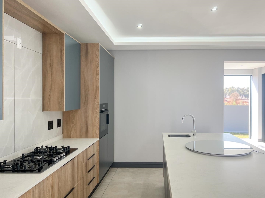 3 Bedroom Property for Sale in Midstream Estate Gauteng