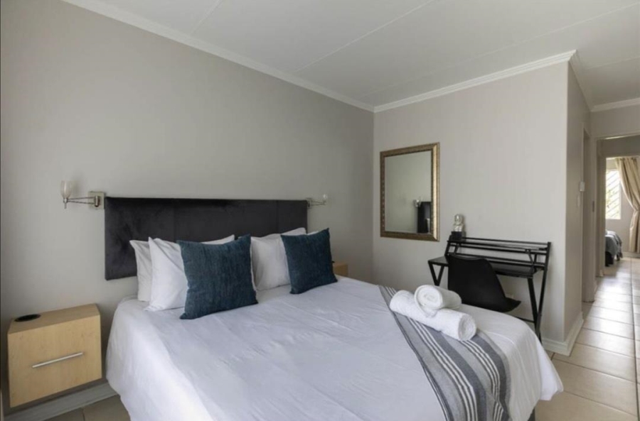 To Let 2 Bedroom Property for Rent in Sandown Gauteng