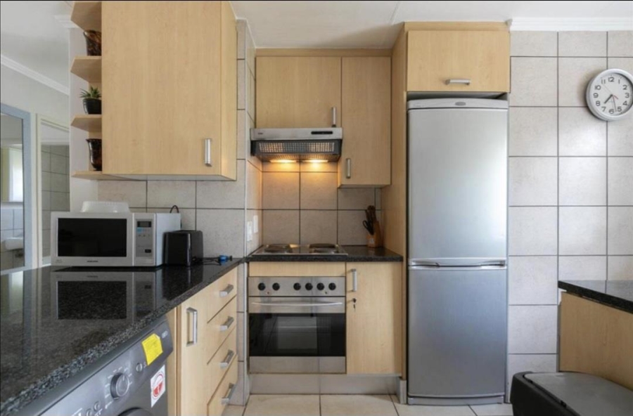 To Let 2 Bedroom Property for Rent in Sandown Gauteng